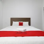 Reddoorz Plus Near Kepri Mall