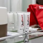 Reddoorz Plus Near Kepri Mall