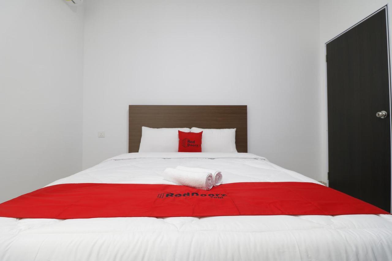 Reddoorz Near Kepri Mall 3* Batam